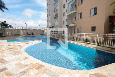 Apartamento à venda com 75m², 3 quartos e 1 vaga Apartamento à venda com 75m², 3 quartos e 1 vagaÁrea Comum - Piscina