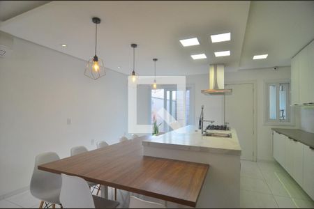 Casa à venda com 138m², 3 quartos e 2 vagasCozinha