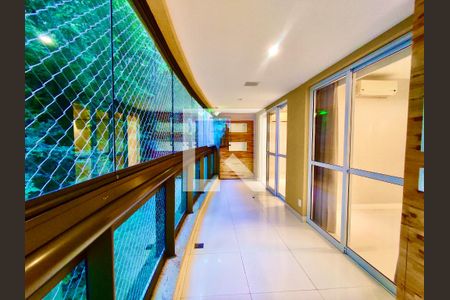 Varanda de apartamento para alugar com 2 quartos, 104m² em Lagoa, Rio de Janeiro