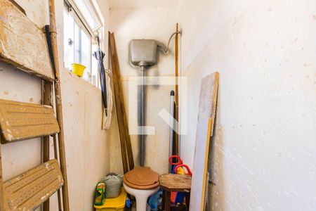 Apartamento à venda com 80m², 3 quartos e sem vaga Apartamento à venda com 80m², 3 quartos e sem vagaBanheiro de Serviço