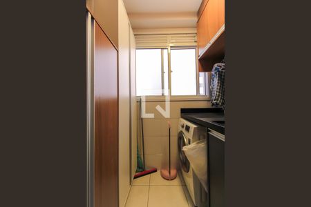 Apartamento à venda com 73m², 3 quartos e 1 vagaÁrea de Serviço