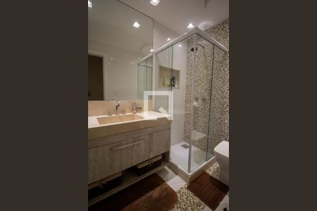 Apartamento à venda com 394m², 5 quartos e 4 vagas Apartamento à venda com 394m², 5 quartos e 4 vagasBanheiro Social