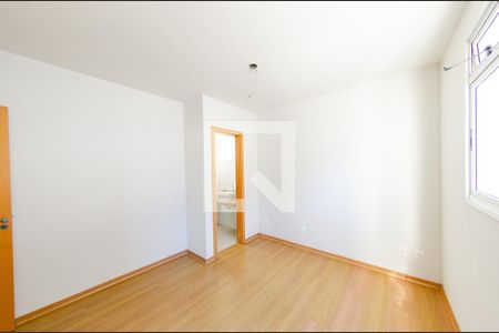 Apartamento à venda com 96m², 3 quartos e 2 vagas Apartamento à venda com 96m², 3 quartos e 2 vagasSuíte