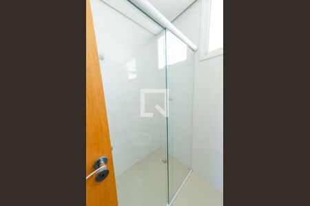 Apartamento à venda com 96m², 3 quartos e 2 vagas Apartamento à venda com 96m², 3 quartos e 2 vagasBanheiro suíte