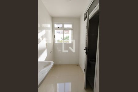 Apartamento à venda com 96m², 3 quartos e 2 vagas Apartamento à venda com 96m², 3 quartos e 2 vagasÁrea de serviço