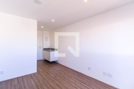 Sala/Quarto de kitnet/studio para alugar com 1 quarto, 23m² em Quarta Parada, São Paulo
