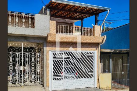 Casa à venda com 150m², 2 quartos e 1 vagaFachada