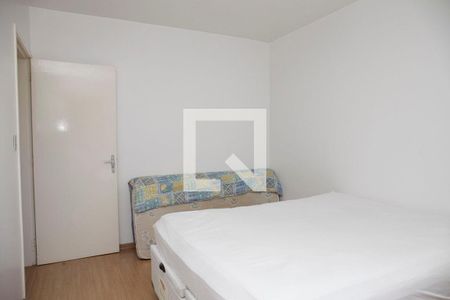 Quarto 1 de apartamento para alugar com 2 quartos, 70m² em Partenon, Porto Alegre