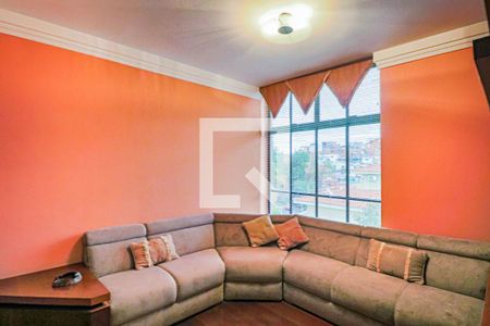 Casa de condomínio à venda com 820m², 4 quartos e 6 vagas Casa de condomínio à venda com 820m², 4 quartos e 6 vagasSala superior