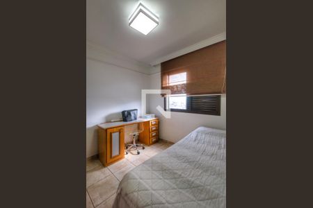 Apartamento para alugar com 135m², 4 quartos e 3 vagas Apartamento para alugar com 135m², 4 quartos e 3 vagasQuarto 3