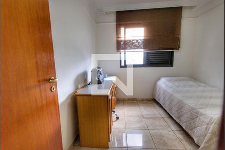 Apartamento para alugar com 135m², 4 quartos e 3 vagas Apartamento para alugar com 135m², 4 quartos e 3 vagasQuarto 3