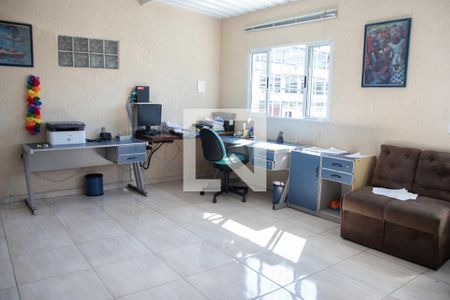 Casa à venda com 200m², 5 quartos e 2 vagasEscritório