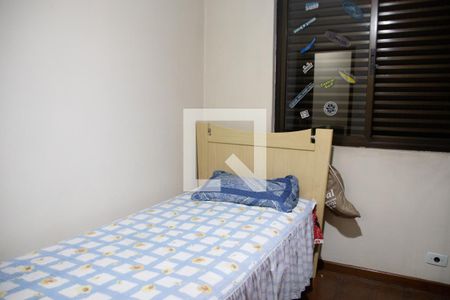 Casa à venda com 200m², 5 quartos e 2 vagasQuarto 3