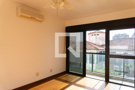 Apartamento à venda com 256m², 4 quartos e 4 vagas Apartamento à venda com 256m², 4 quartos e 4 vagasQuarto 4