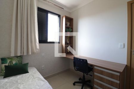 Apartamento para alugar com 65m², 2 quartos e 2 vagasQuarto