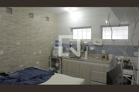 Casa para alugar com 35m², 6 quartos e sem vagaQuarto 3 (casa 02)