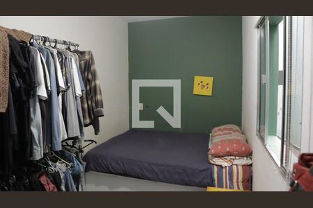 Casa para alugar com 35m², 6 quartos e sem vagaQuarto 1 (casa 02)