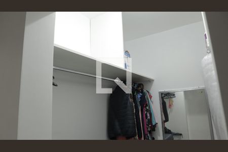 Casa para alugar com 35m², 6 quartos e sem vagaCloset suíte 2 (casa 01)