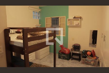 Casa para alugar com 35m², 6 quartos e sem vagaQuarto 2 (casa 02)