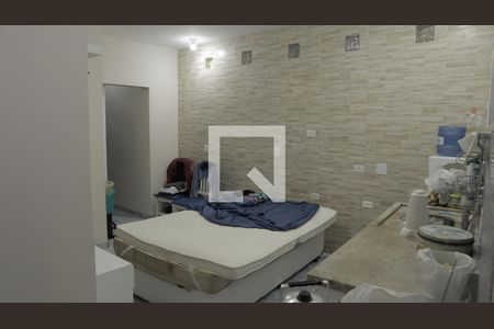 Casa para alugar com 35m², 6 quartos e sem vagaQuarto 3 (casa 02)