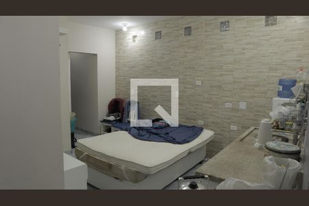 Casa para alugar com 35m², 6 quartos e sem vagaQuarto 3 (casa 02)