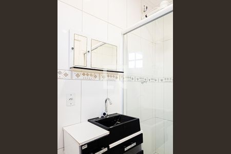 Casa à venda com 260m², 2 quartos e 2 vagasBanheiro