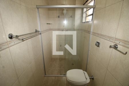 Banheiro de casa para alugar com 3 quartos, 160m² em Vila California, São Paulo