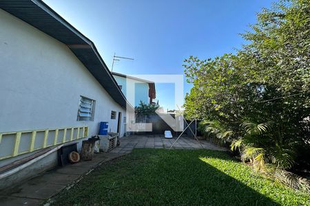 Casa à venda com 65m², 3 quartos e 2 vagasQuintal