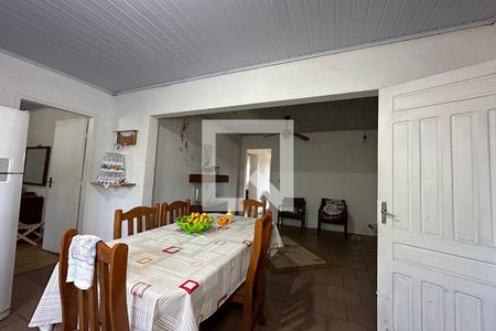 Casa à venda com 65m², 3 quartos e 2 vagasCozinha