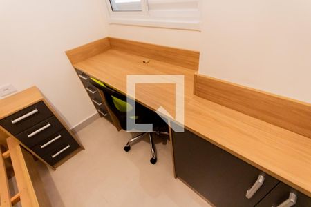 Apartamento à venda com 120m², 2 quartos e 2 vagasArmário