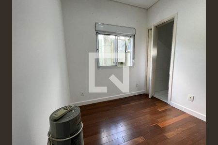Casa à venda com 380m², 5 quartos e 3 vagas Casa à venda com 380m², 5 quartos e 3 vagasSuite 3