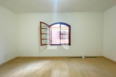 Casa à venda com 220m², 3 quartos e 2 vagas Casa à venda com 220m², 3 quartos e 2 vagasQuarto 2