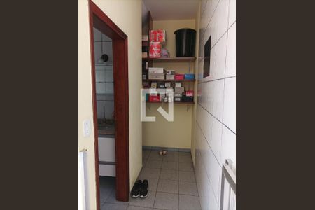 Casa à venda com 150m², 2 quartos e 3 vagas Casa à venda com 150m², 2 quartos e 3 vagasÁrea externa