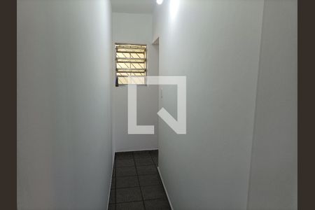 Casa à venda com 150m², 2 quartos e 3 vagas Casa à venda com 150m², 2 quartos e 3 vagasCorredor