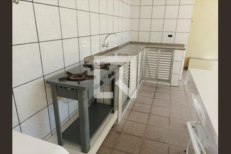 Casa à venda com 150m², 2 quartos e 3 vagas Casa à venda com 150m², 2 quartos e 3 vagasÁrea comum - Churrasqueira