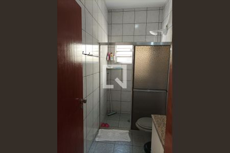 Casa à venda com 150m², 2 quartos e 3 vagas Casa à venda com 150m², 2 quartos e 3 vagasbanheiro externo