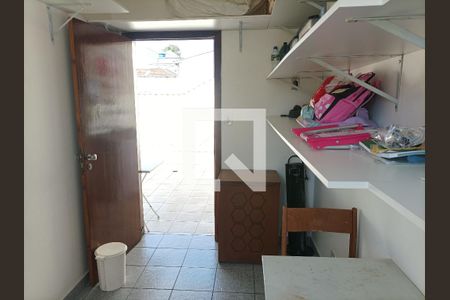 Casa à venda com 150m², 2 quartos e 3 vagas Casa à venda com 150m², 2 quartos e 3 vagasdeposito lavanderia