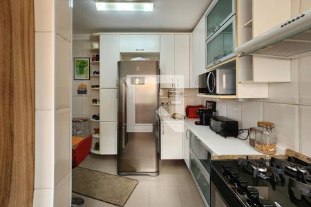 Apartamento à venda com 112m², 3 quartos e 2 vagas Apartamento à venda com 112m², 3 quartos e 2 vagasCozinha
