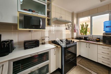 Apartamento à venda com 112m², 3 quartos e 2 vagas Apartamento à venda com 112m², 3 quartos e 2 vagasCozinha