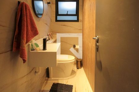 Casa à venda com 320m², 4 quartos e 5 vagas Casa à venda com 320m², 4 quartos e 5 vagasLavabo