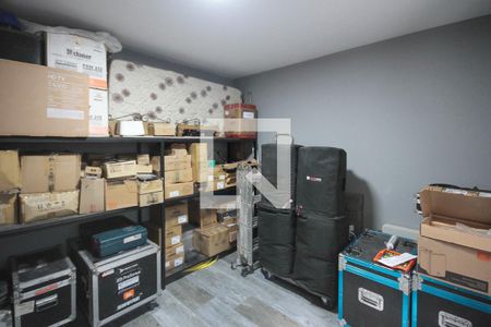 Casa à venda com 320m², 4 quartos e 5 vagas Casa à venda com 320m², 4 quartos e 5 vagasdeposito