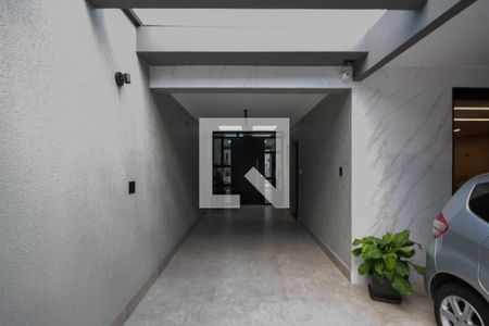 Casa à venda com 320m², 4 quartos e 5 vagas Casa à venda com 320m², 4 quartos e 5 vagasGaragem