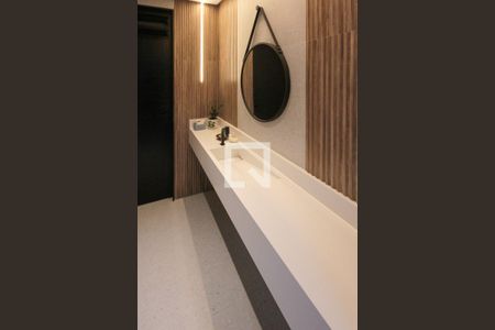 Casa à venda com 320m², 4 quartos e 5 vagas Casa à venda com 320m², 4 quartos e 5 vagasLavabo