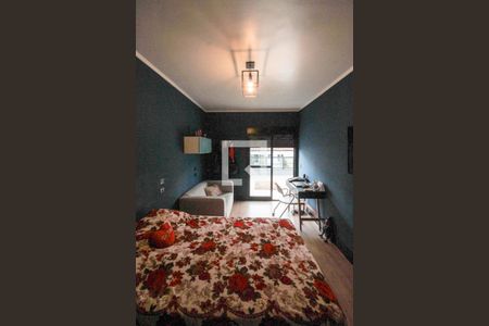 Casa à venda com 320m², 4 quartos e 5 vagas Casa à venda com 320m², 4 quartos e 5 vagasQuarto 02