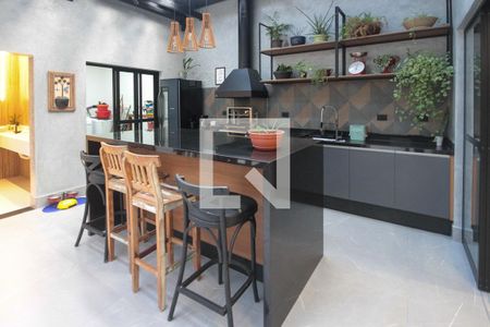 Casa à venda com 320m², 4 quartos e 5 vagas Casa à venda com 320m², 4 quartos e 5 vagasEspaço Gourmet