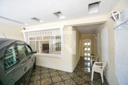 Casa à venda com 160m², 3 quartos e 2 vagasGaragem