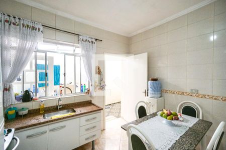 Casa à venda com 160m², 3 quartos e 2 vagasCozinha