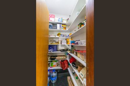 Casa à venda com 700m², 6 quartos e 3 vagasDespensa