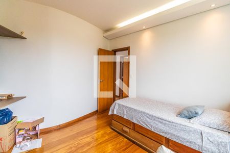 Casa à venda com 700m², 6 quartos e 3 vagasQuarto 1