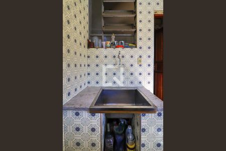 Casa à venda com 320m², 3 quartos e 4 vagasÁrea de Serviço